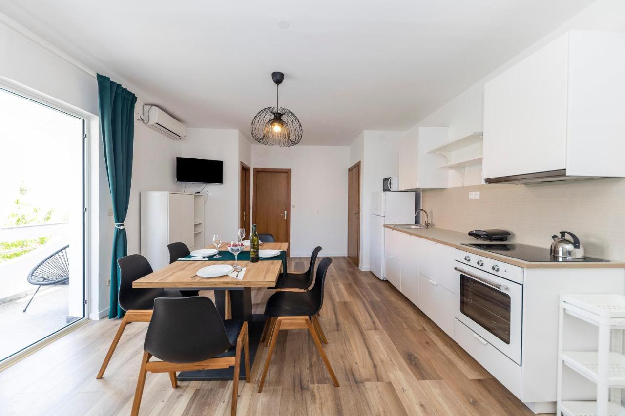 Apartmani Maestral Dobropoljana Exterior foto
